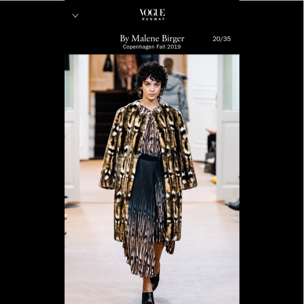 BY MALENE BIRGER Faux Fur Coat, SZ US 2/4, DK34⚡️